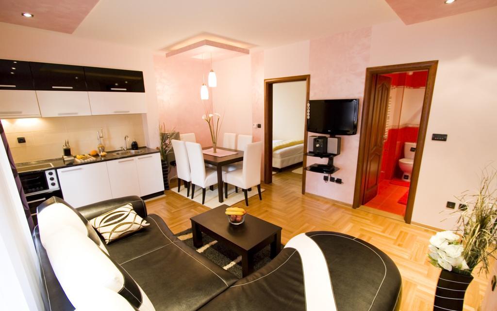 Vila Barovic And Spa 즐라티보 객실 사진